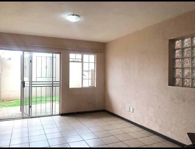 2 BEDROOM DUPLEX RENTED IN BIRCHLEIGH